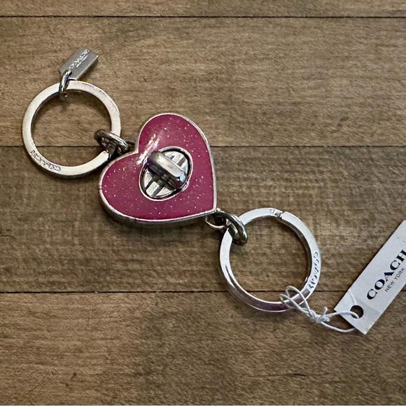 Coach Pink Glitter Heart Valet Keychain Fob Bag Charm - Picture 12 of 13